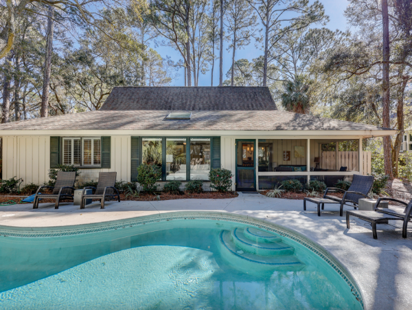 Coastal Retreat: Hilton Head Oasis with Heated Pool